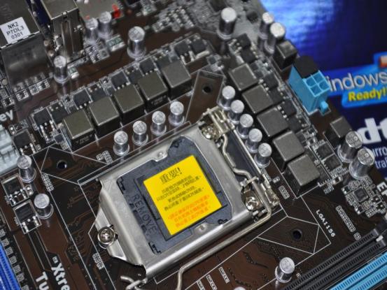 D:\��������\��˶\����\P7P55D LE\DSC_0032.JPG